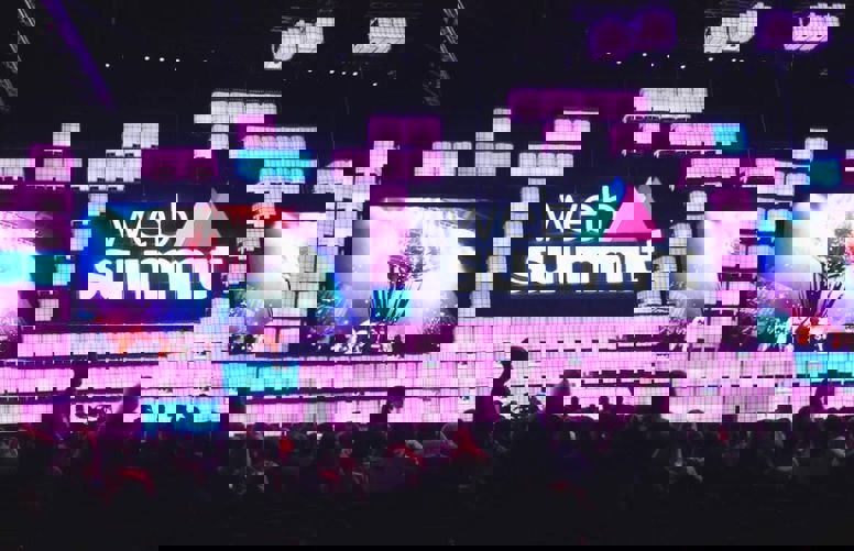 Animation showing EIF actions in France, Instagram visual © EIF